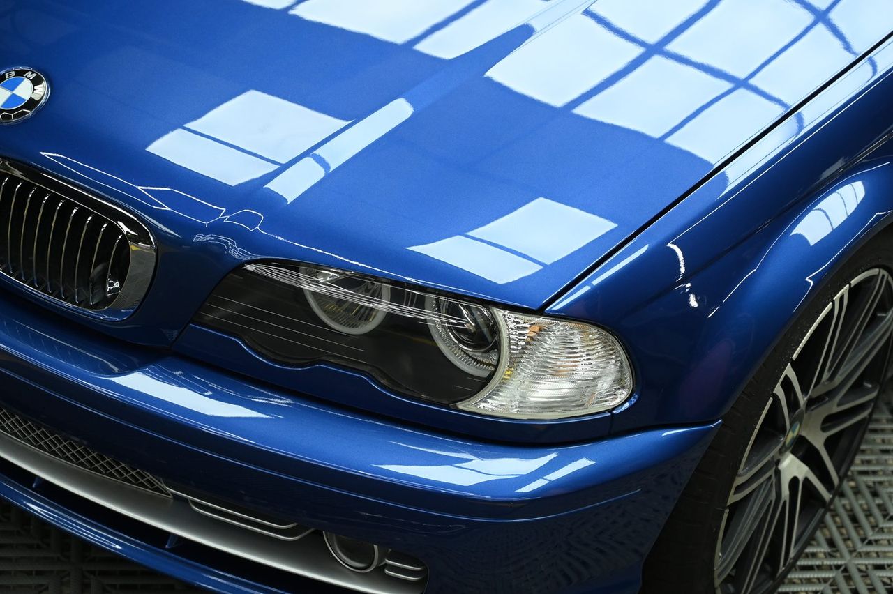 BMW 330Ci 漆面鍍膜完工與細節實拍 第 3 張（共 7 張）——捷匠淡水旗艦店施工實錄