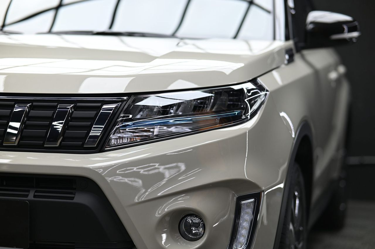 Suzuki 漆面鍍膜完工與細節實拍 第 3 張（共 7 張）——捷匠淡水旗艦店施工實錄