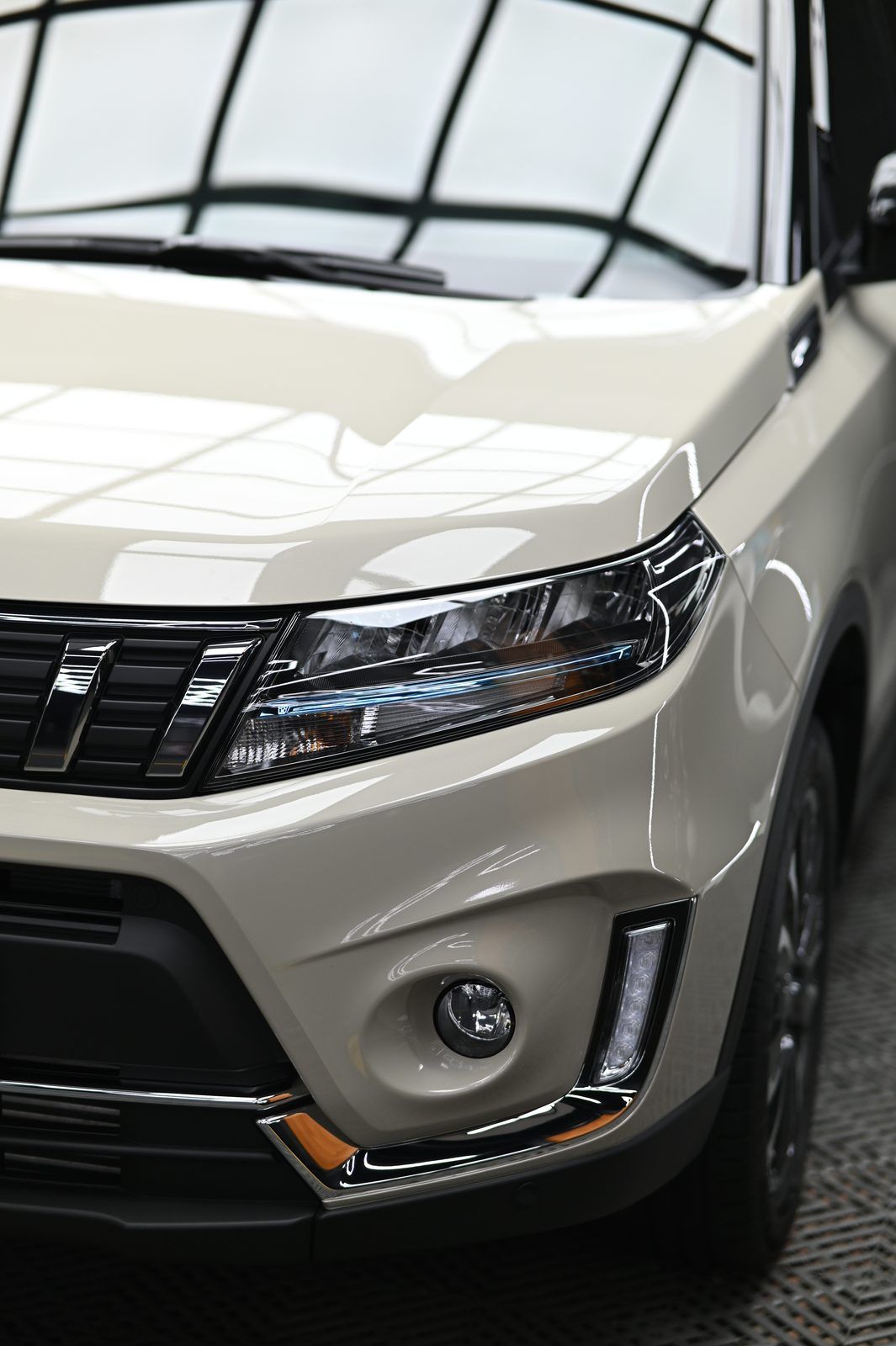 Suzuki 漆面鍍膜完工與細節實拍 第 4 張（共 7 張）——捷匠淡水旗艦店施工實錄