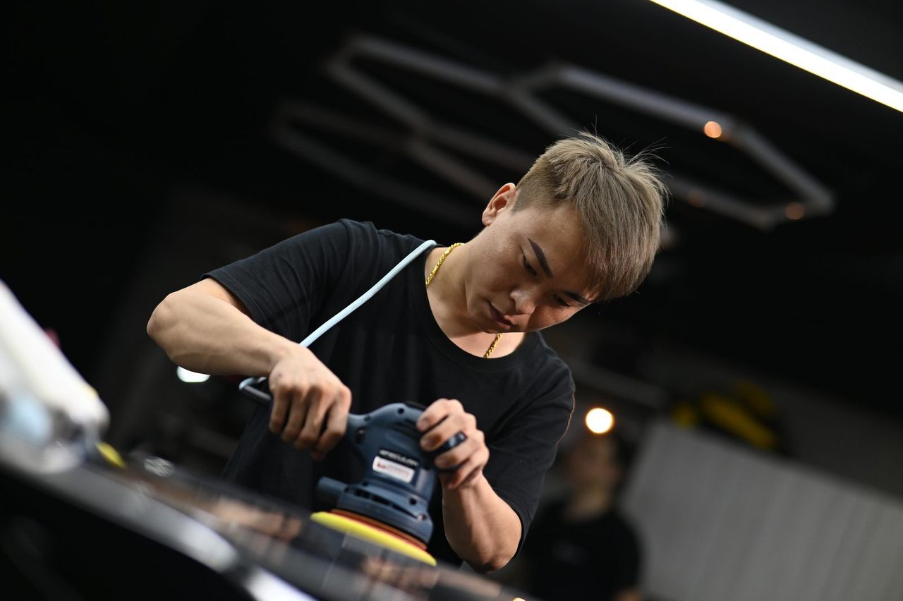 Mercedes-Benz 拋光與漆面修復完工與細節實拍 第 2 張(共 7 張)——捷匠淡水旗艦店施工實錄