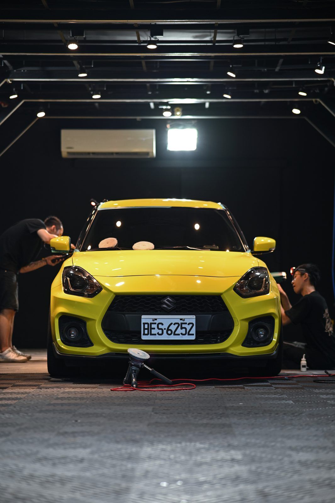 Suzuki Swift Sport 拋光與鍍膜完工與細節實拍 第 3 張（共 7 張）——捷匠北投店施工實錄