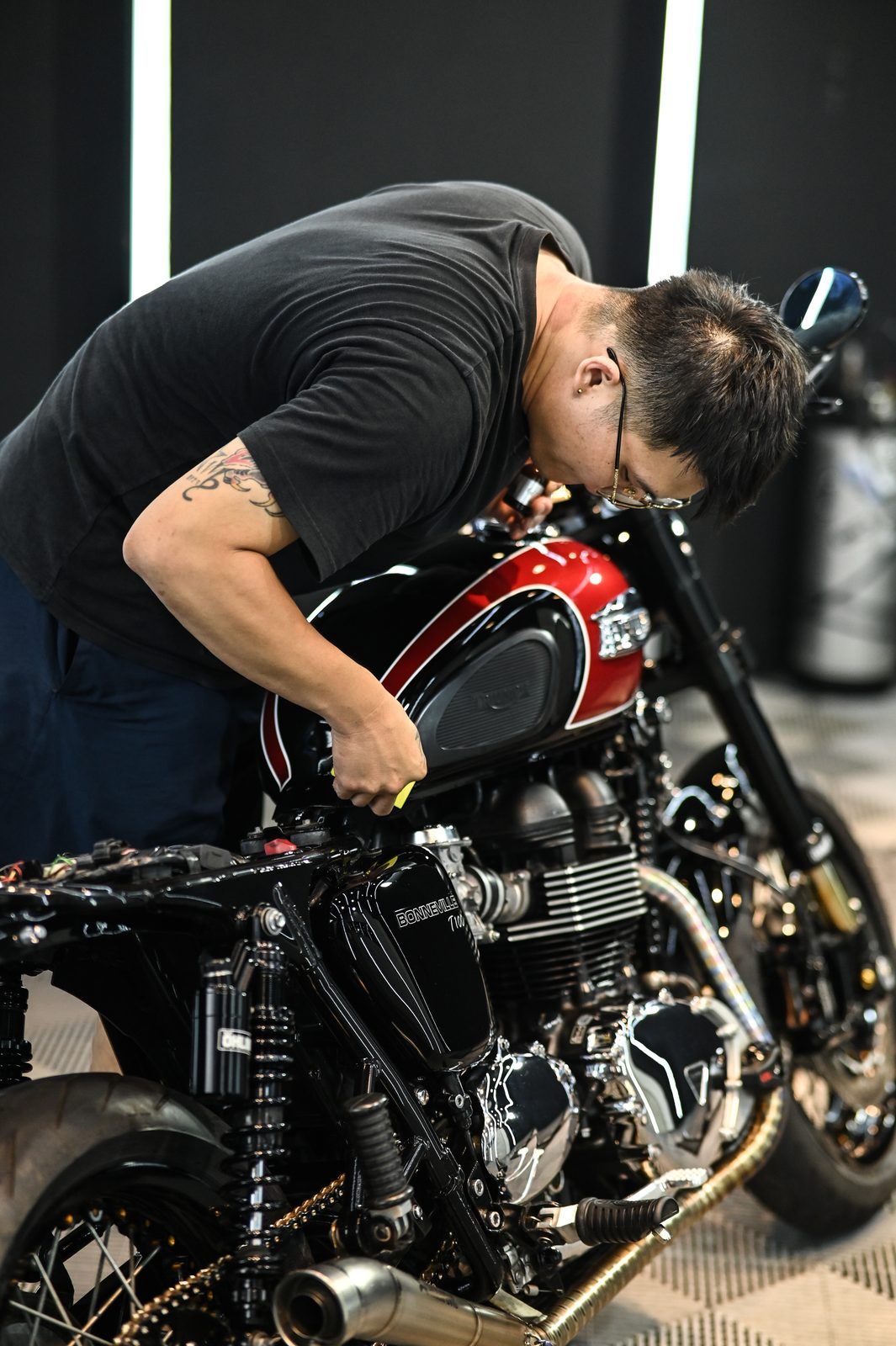 Triumph Bonneville T100 機車美容完工與細節實拍 第 1 張（共 7 張）——捷匠北投店施工實錄