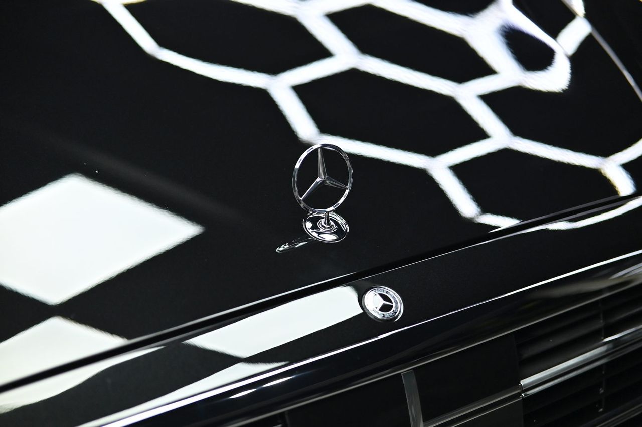 Mercedes-Benz S-Class 拋光與漆面修復完工與細節實拍 第 1 張(共 7 張)——捷匠淡水旗艦店施工實錄