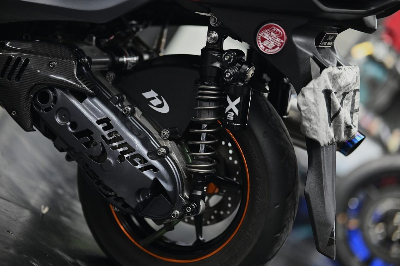 Yamaha 勁戰機車美容完工與細節實拍 第 3 張(共 7 張)——捷匠淡水旗艦店施工實錄