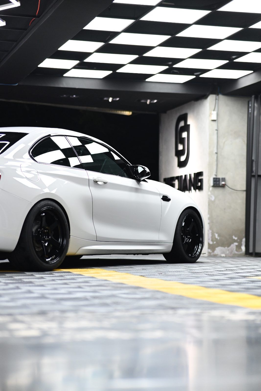 BMW M2 內裝美容完工與細節實拍 第 7 張（共 7 張）——捷匠淡水旗艦店施工實錄