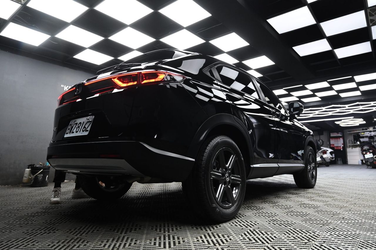 Honda HR-V 拋光與漆面修復完工與細節實拍 第 4 張(共 7 張)——捷匠淡水旗艦店施工實錄