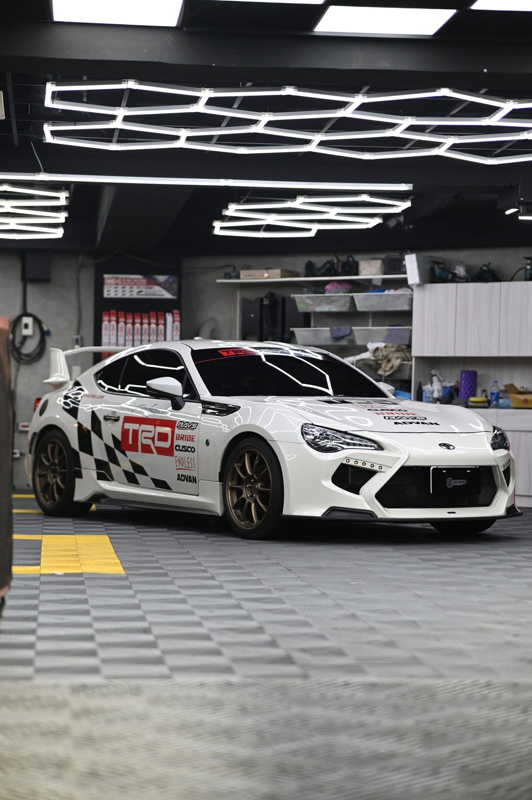 Toyota 86 漆面鍍膜完工與細節實拍 第 5 張（共 7 張）——捷匠淡水旗艦店施工實錄