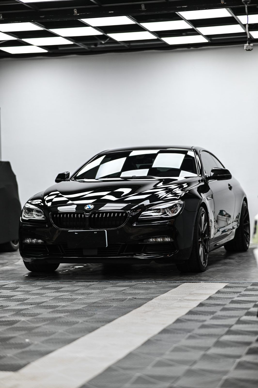 BMW 640i 拋光與鍍膜完工與細節實拍 第 2 張（共 7 張）——捷匠淡水旗艦店施工實錄