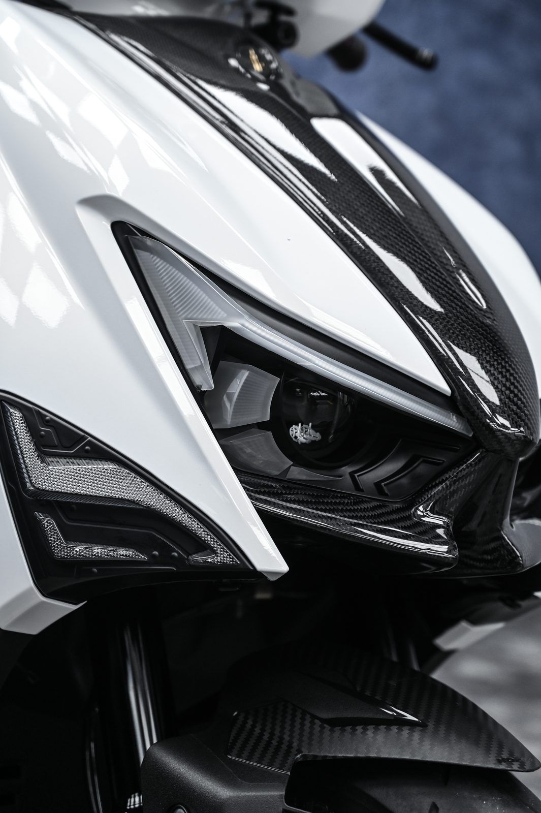 Yamaha 機車美容完工與細節實拍 第 1 張（共 7 張）——捷匠淡水旗艦店施工實錄