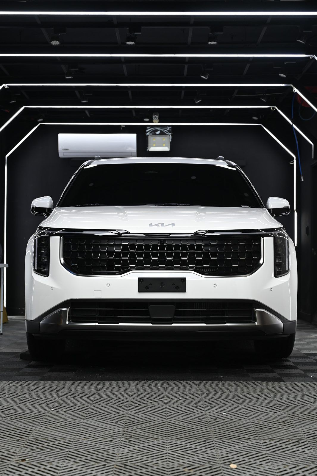 Kia 全車犀牛皮完工與細節實拍 第 2 張（共 7 張）——捷匠北投店施工實錄