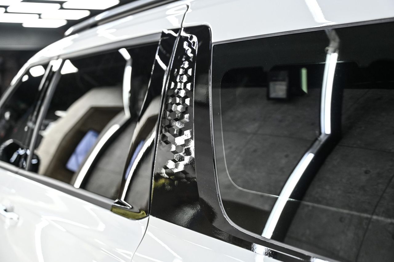 Kia 全車犀牛皮完工與細節實拍 第 3 張（共 7 張）——捷匠北投店施工實錄