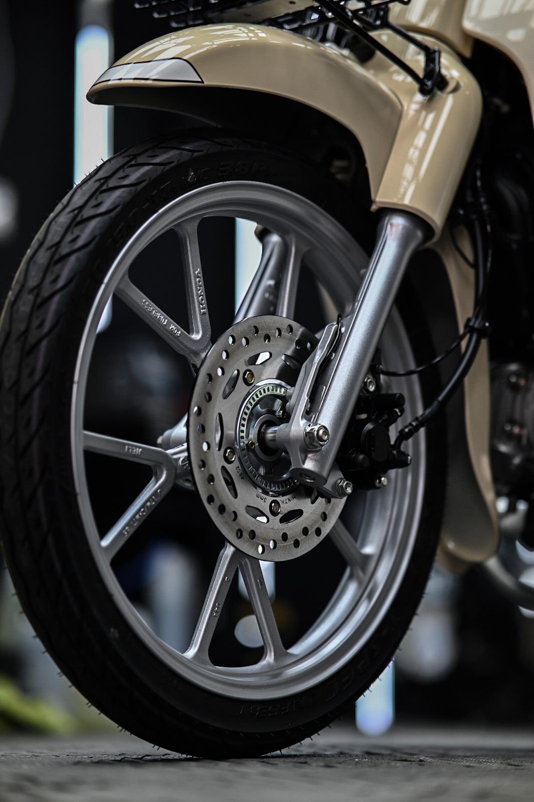 Honda Super Cub 機車美容完工與細節實拍 第 7 張(共 7 張)——捷匠北投店施工實錄