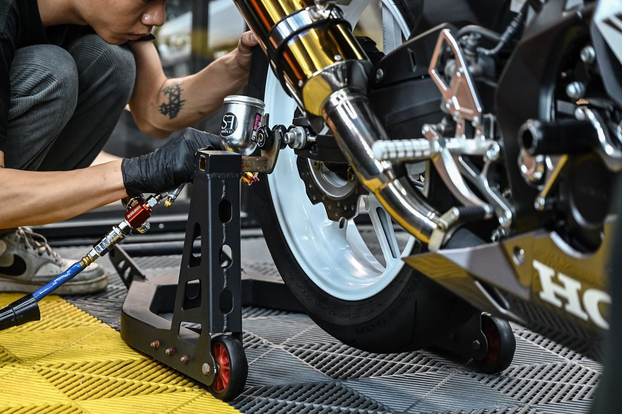 Honda CBR250RR 機車美容完工與細節實拍 第 3 張(共 7 張)——捷匠淡水旗艦店施工實錄