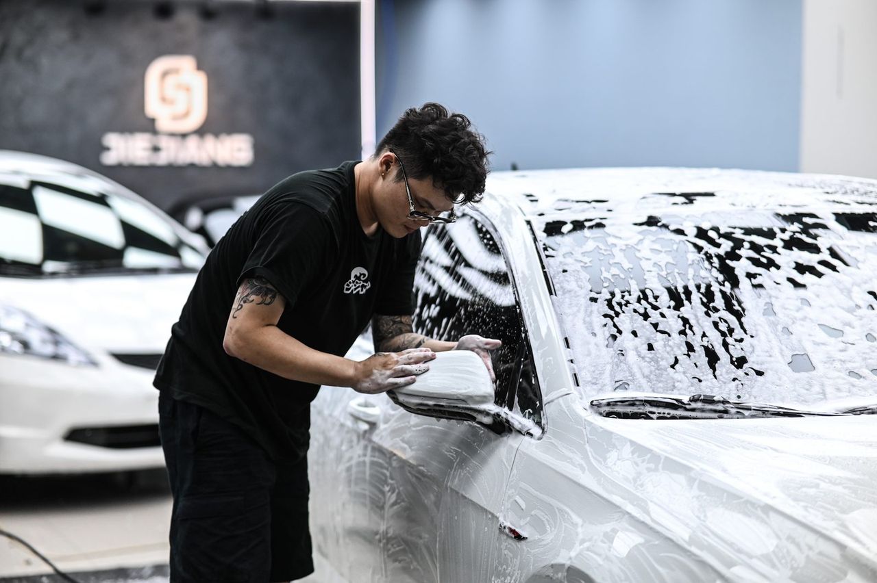 Volkswagen 洗車打蠟完工與細節實拍 第 6 張（共 7 張）——捷匠施工實錄