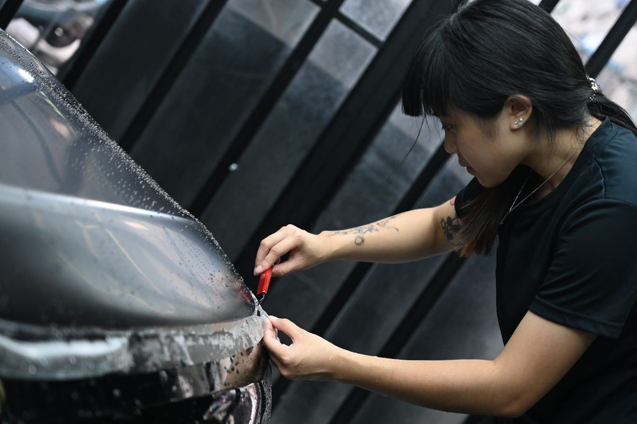 Mercedes-Benz CLE 改色犀牛皮完工與細節實拍 第 4 張(共 7 張)——捷匠北投店施工實錄