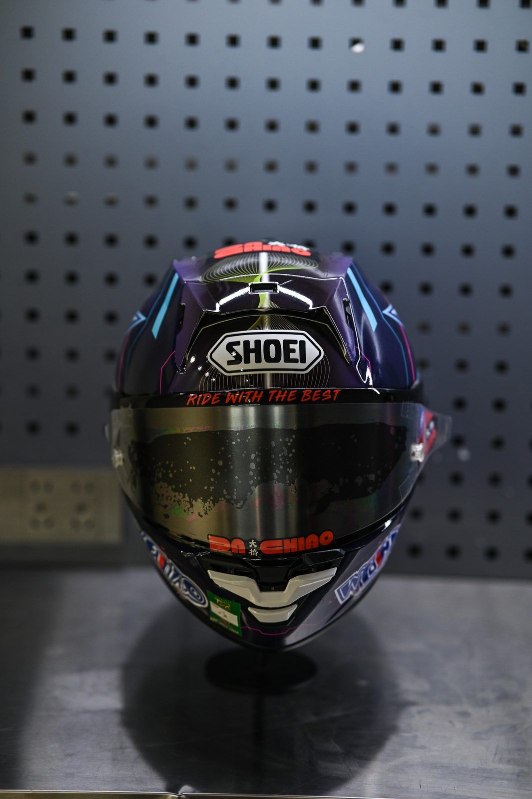 SHOEI X-Fifteen 機車美容完工與細節實拍 第 2 張(共 7 張)——捷匠淡水旗艦店施工實錄