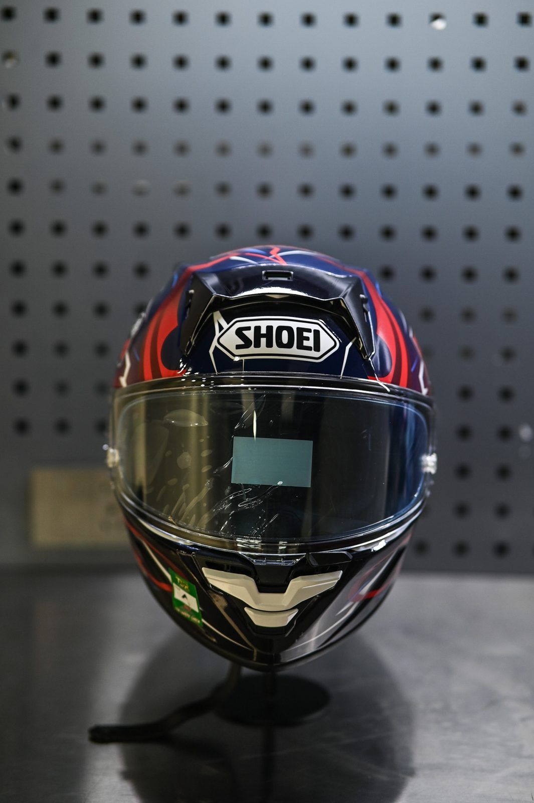 SHOEI X-Fifteen 機車美容完工與細節實拍 第 3 張(共 7 張)——捷匠淡水旗艦店施工實錄