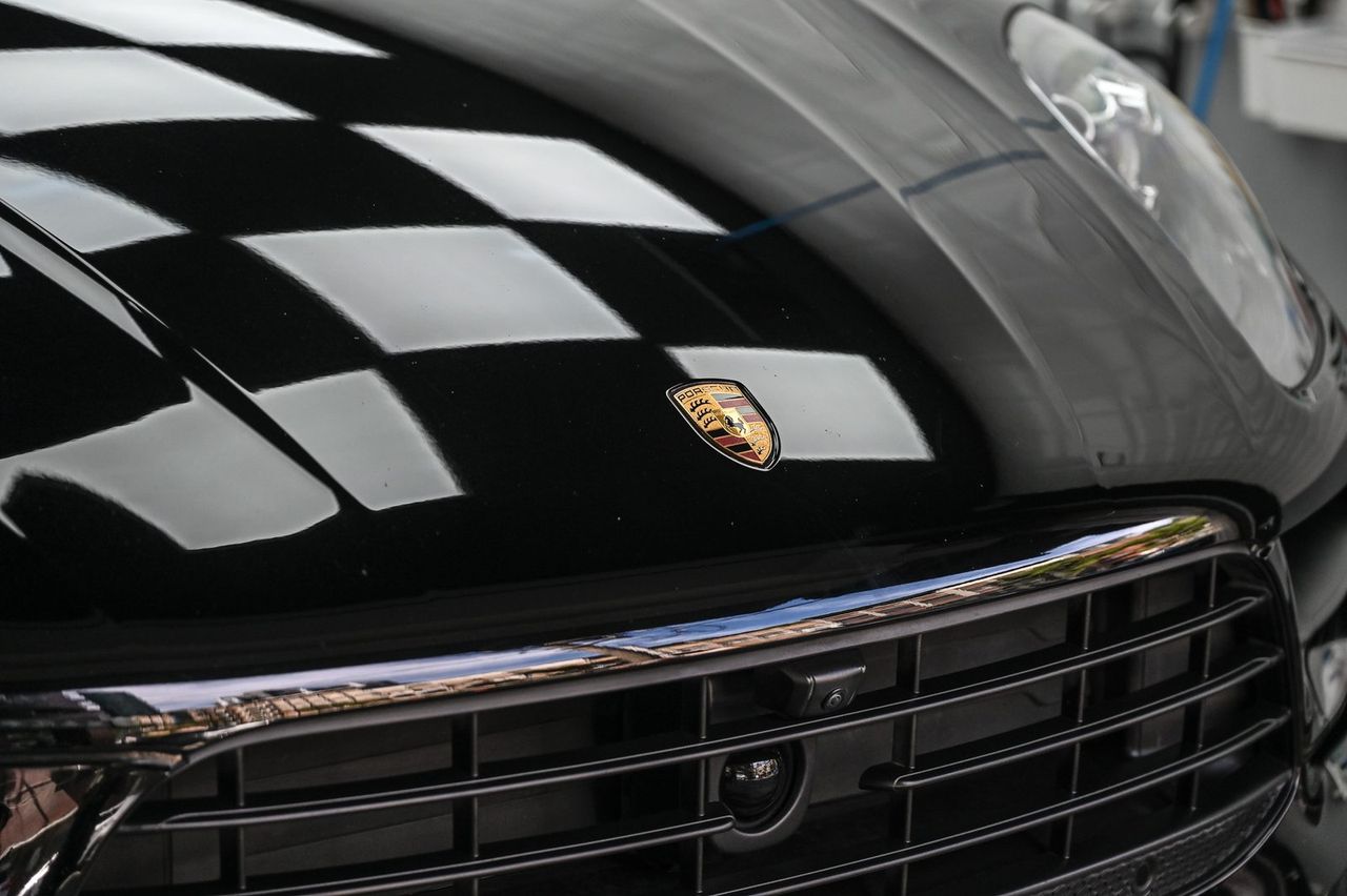 Porsche Macan 洗車打蠟完工與細節實拍 第 4 張（共 7 張）——捷匠施工實錄