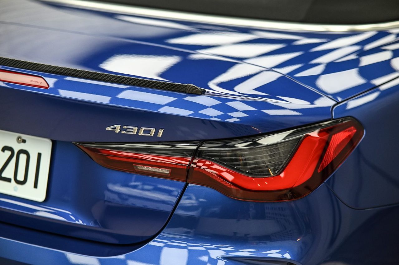 BMW 430i敞篷洗車打蠟完工與細節實拍 第 2 張（共 7 張）——捷匠施工實錄