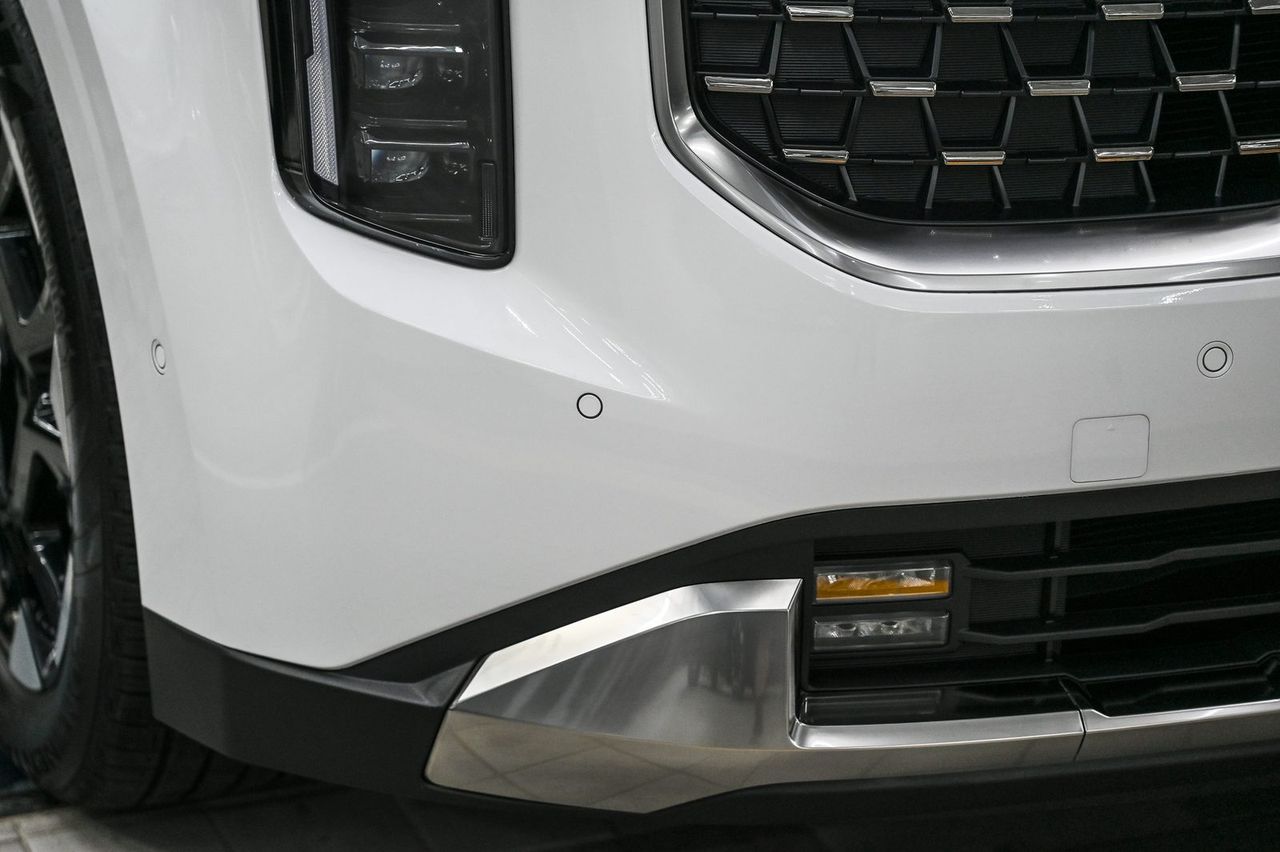 KIA Carnival 全車犀牛皮完工與細節實拍 第 5 張(共 7 張)——捷匠北投店施工實錄