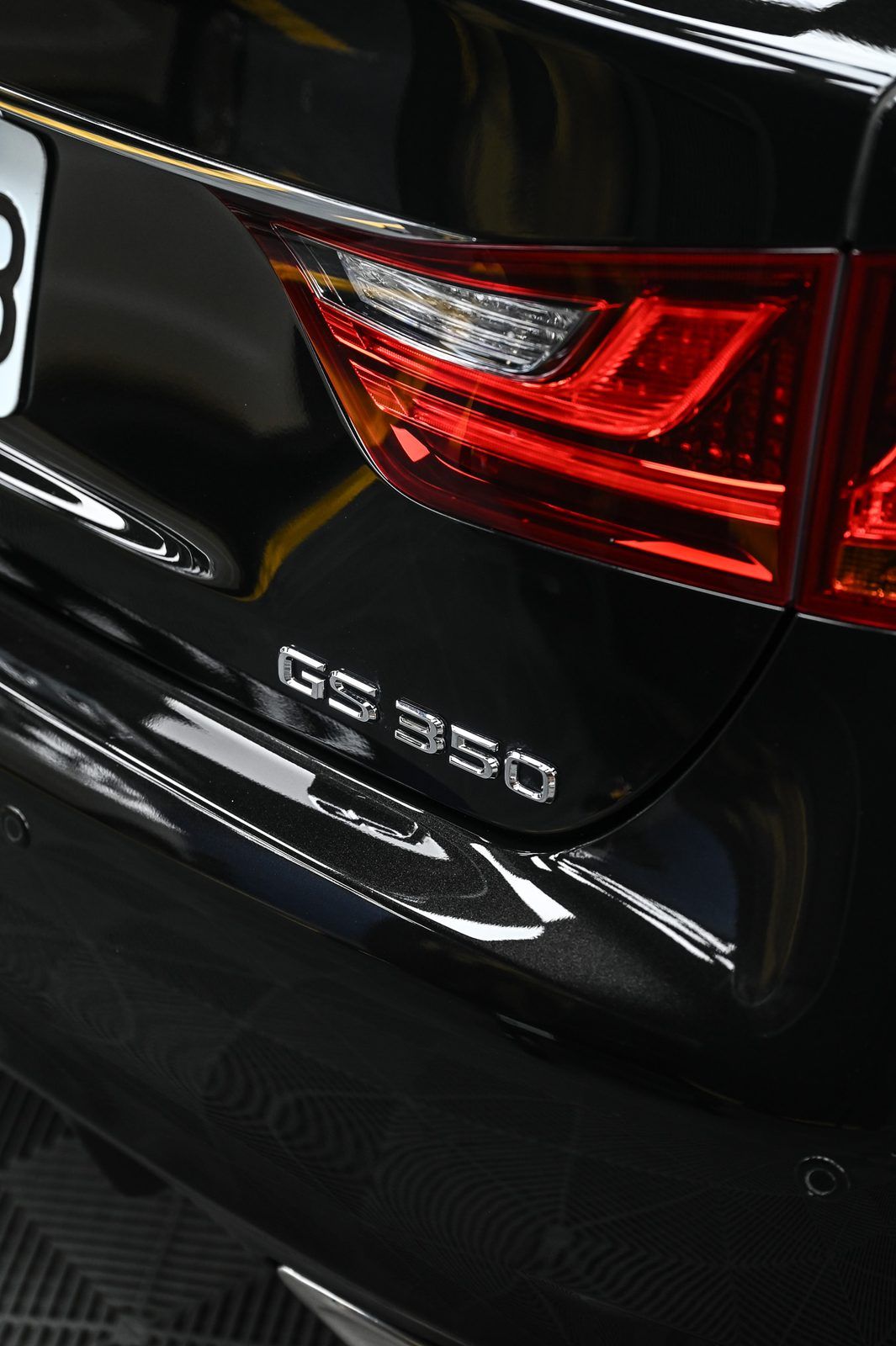 Lexus GS 350 拋光與漆面修復完工與細節實拍 第 6 張（共 7 張）——捷匠淡水旗艦店施工實錄