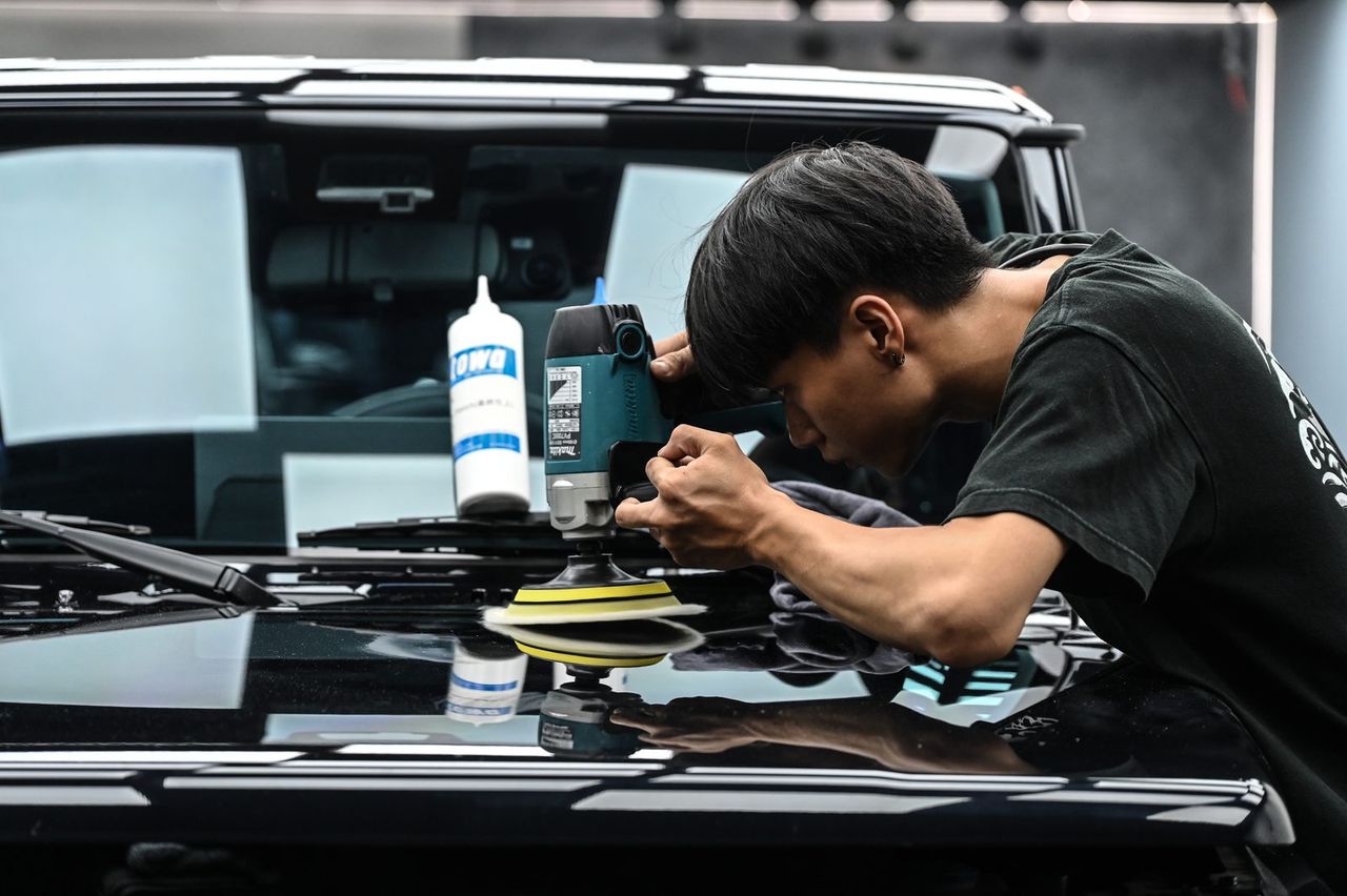 Suzuki Jimny 拋光與漆面修復完工與細節實拍 第 5 張（共 7 張）——捷匠施工實錄
