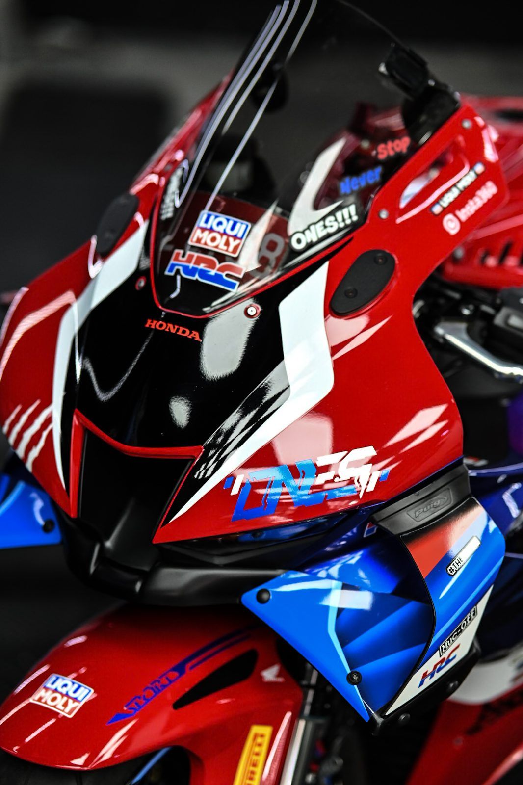 Honda CBR1000RR-R 機車美容完工與細節實拍 第 5 張(共 7 張)——捷匠北投店施工實錄