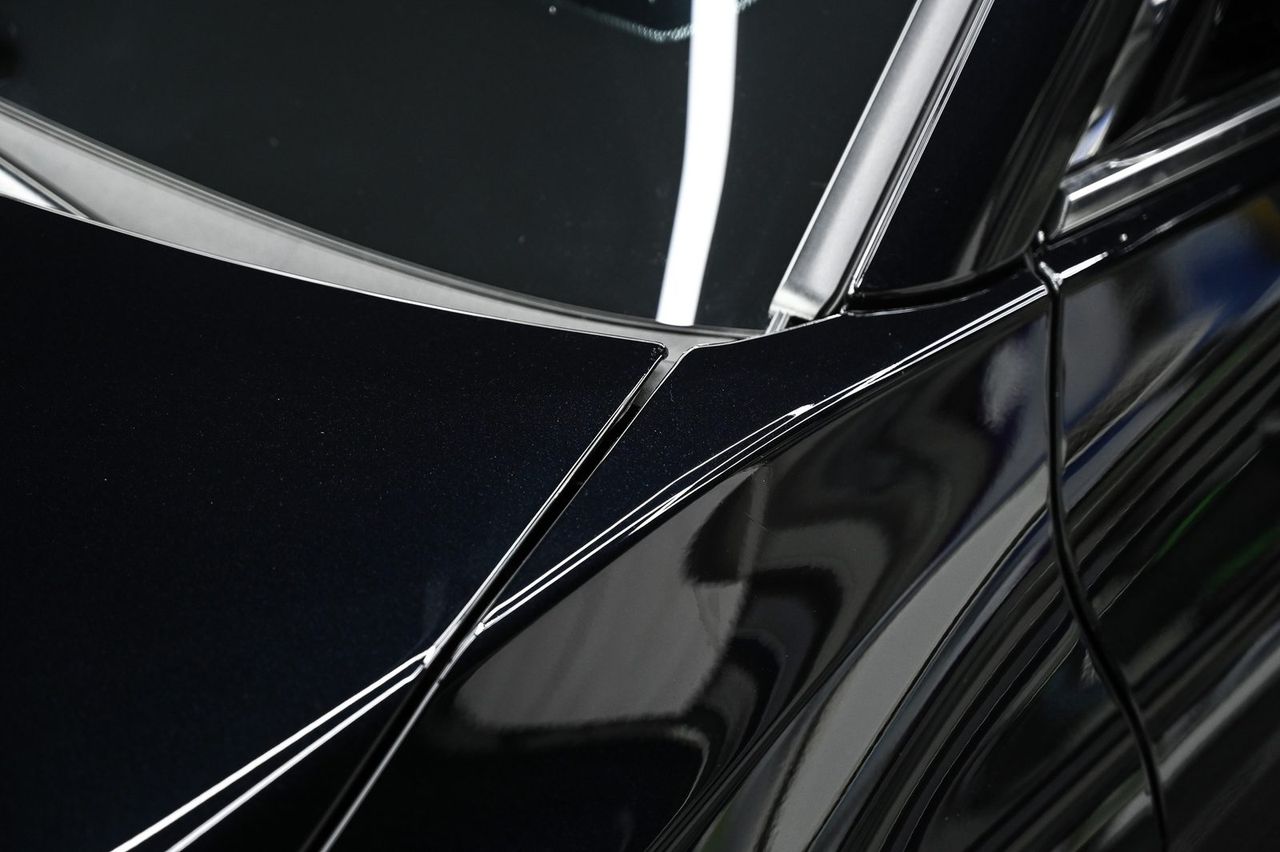 Toyota Camry 全車犀牛皮完工與細節實拍 第 5 張(共 7 張)——捷匠淡水旗艦店施工實錄