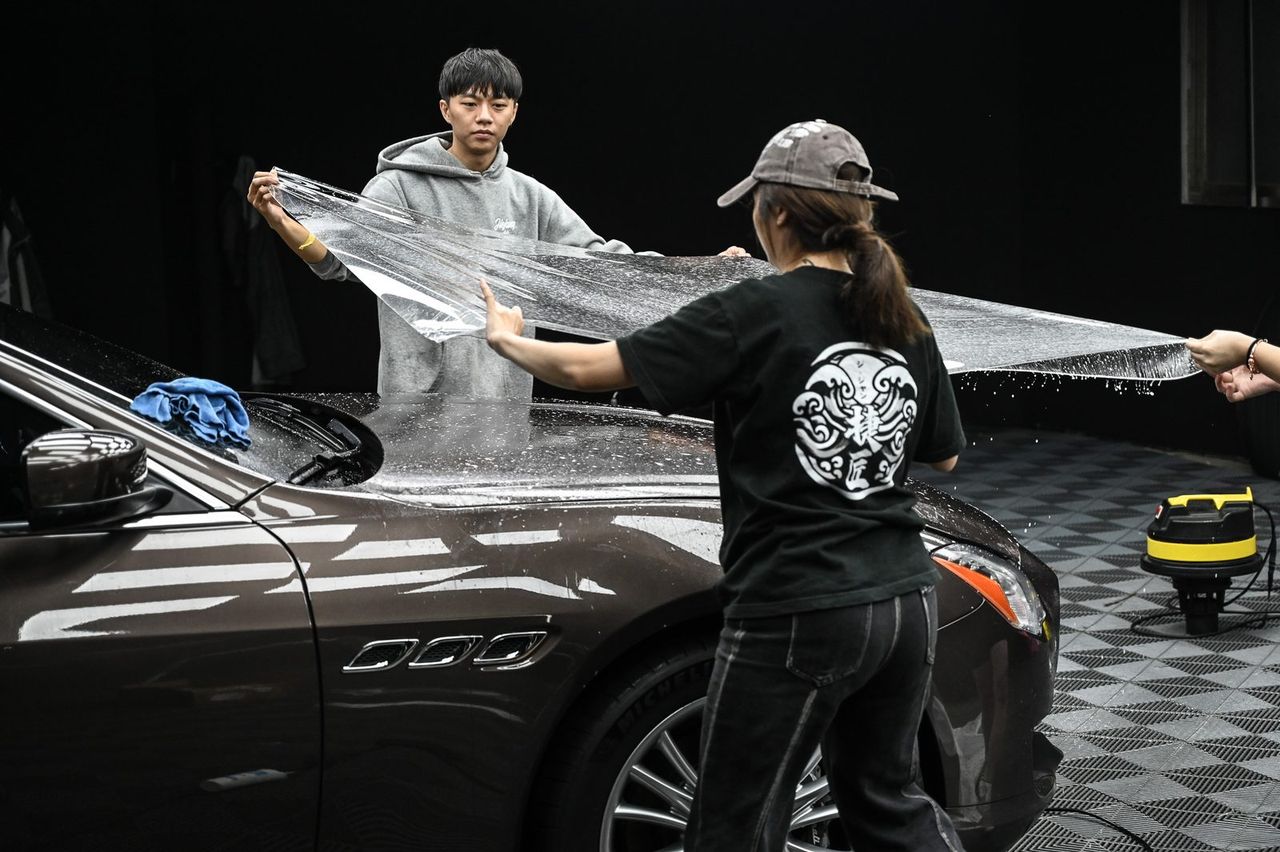 Maserati Quattroporte 迎風面犀牛皮完工與細節實拍 第 1 張（共 7 張）——捷匠淡水旗艦店施工實錄