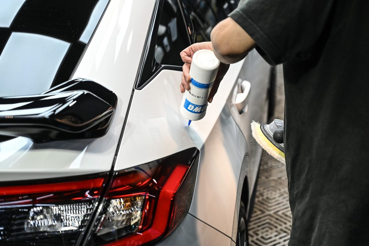Honda Civic e:HEV 迎風面犀牛皮與漆面鍍膜完工與細節實拍 第 3 張（共 7 張）——捷匠北投店施工實錄