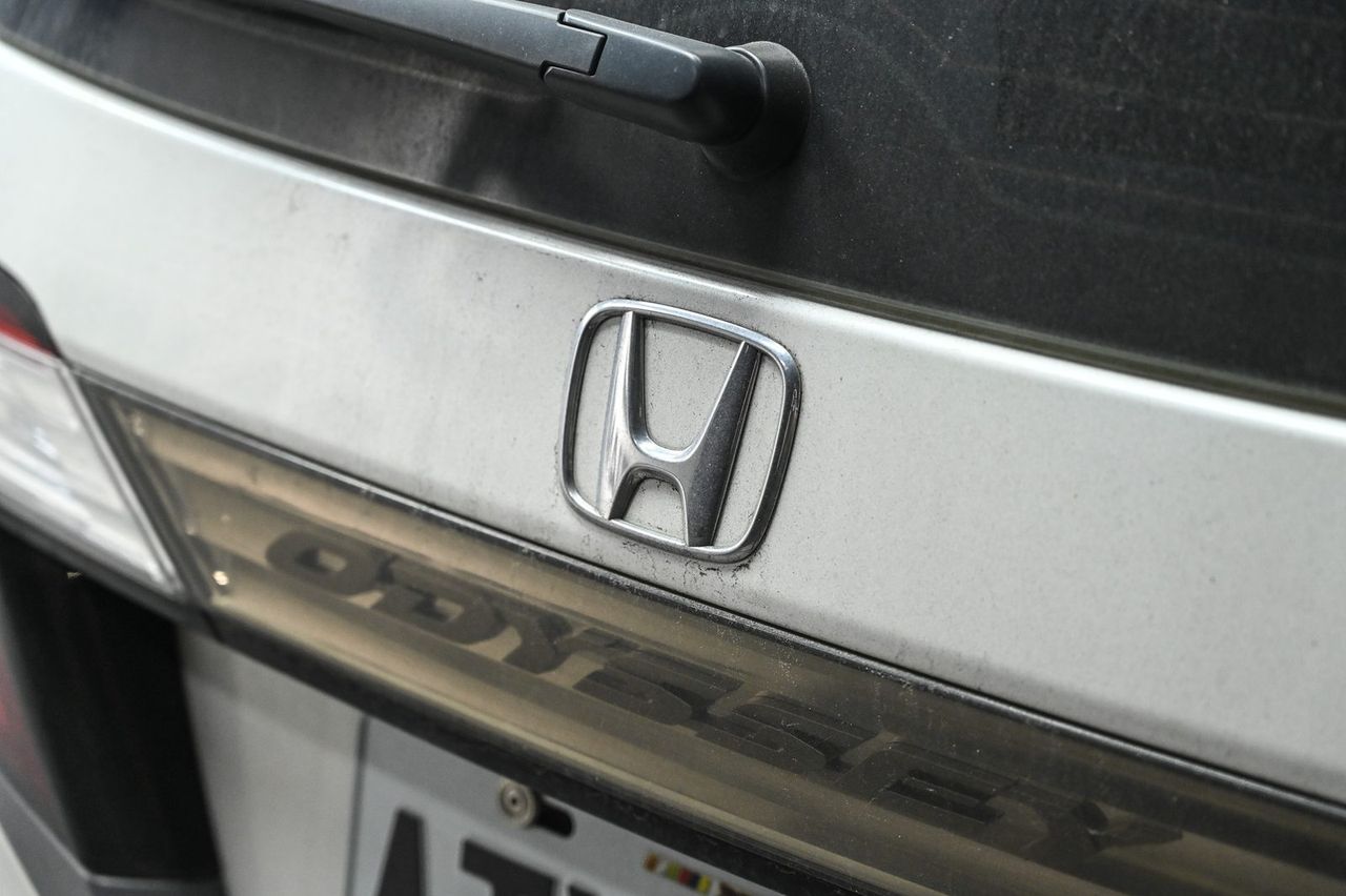 Honda Odyssey 漆面鍍膜與洗車打蠟完工與細節實拍 第 7 張（共 7 張）——捷匠淡水旗艦店施工實錄