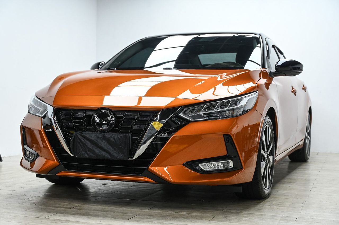 Nissan Sentra 拋光與漆面修復、漆面鍍膜完工與細節實拍 第 5 張（共 7 張）——捷匠淡水旗艦店施工實錄