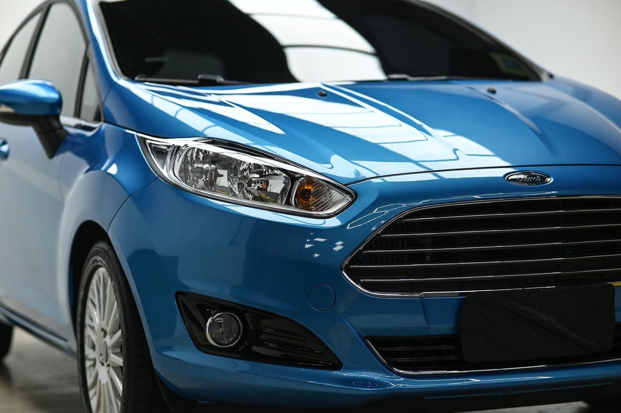 Ford Fiesta 漆面鍍膜完工與細節實拍 第 6 張（共 7 張）——捷匠淡水旗艦店施工實錄