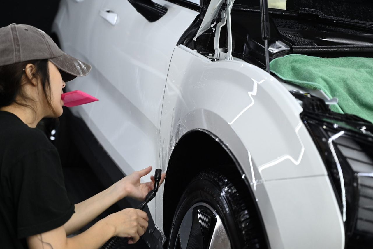 Volvo EX30 迎風面犀牛皮完工與細節實拍 第 2 張(共 7 張)——捷匠北投店施工實錄