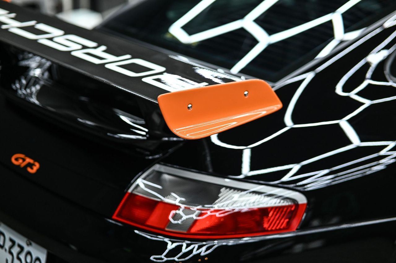 Porsche 911 GT3 洗車打蠟完工與細節實拍 第 7 張（共 7 張）——捷匠淡水旗艦店施工實錄