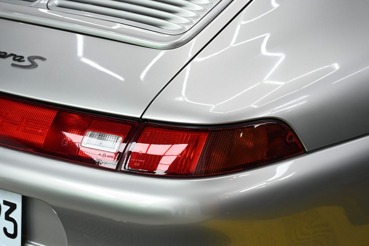 Porsche 911 Carrera S 洗車打蠟完工與細節實拍 第 3 張（共 7 張）——捷匠淡水旗艦店施工實錄