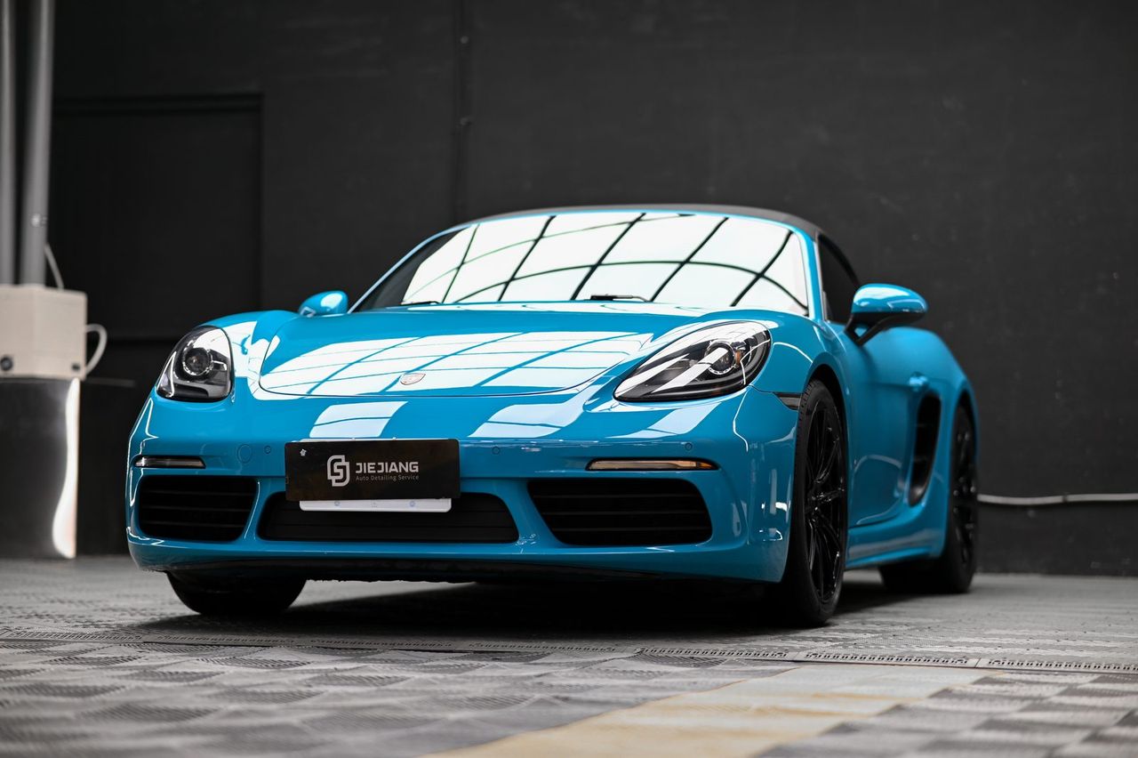 Porsche 718 Boxster 漆面鍍膜完工與細節實拍 第 1 張（共 7 張）——捷匠施工實錄