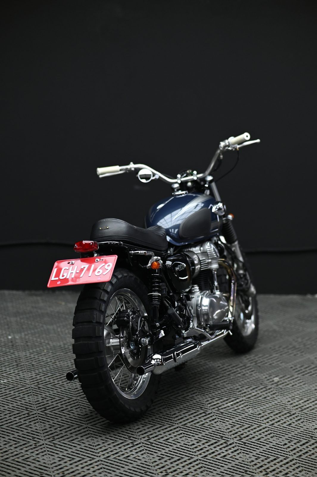Kawasaki 機車美容完工與細節實拍 第 6 張（共 7 張）——捷匠淡水旗艦店施工實錄