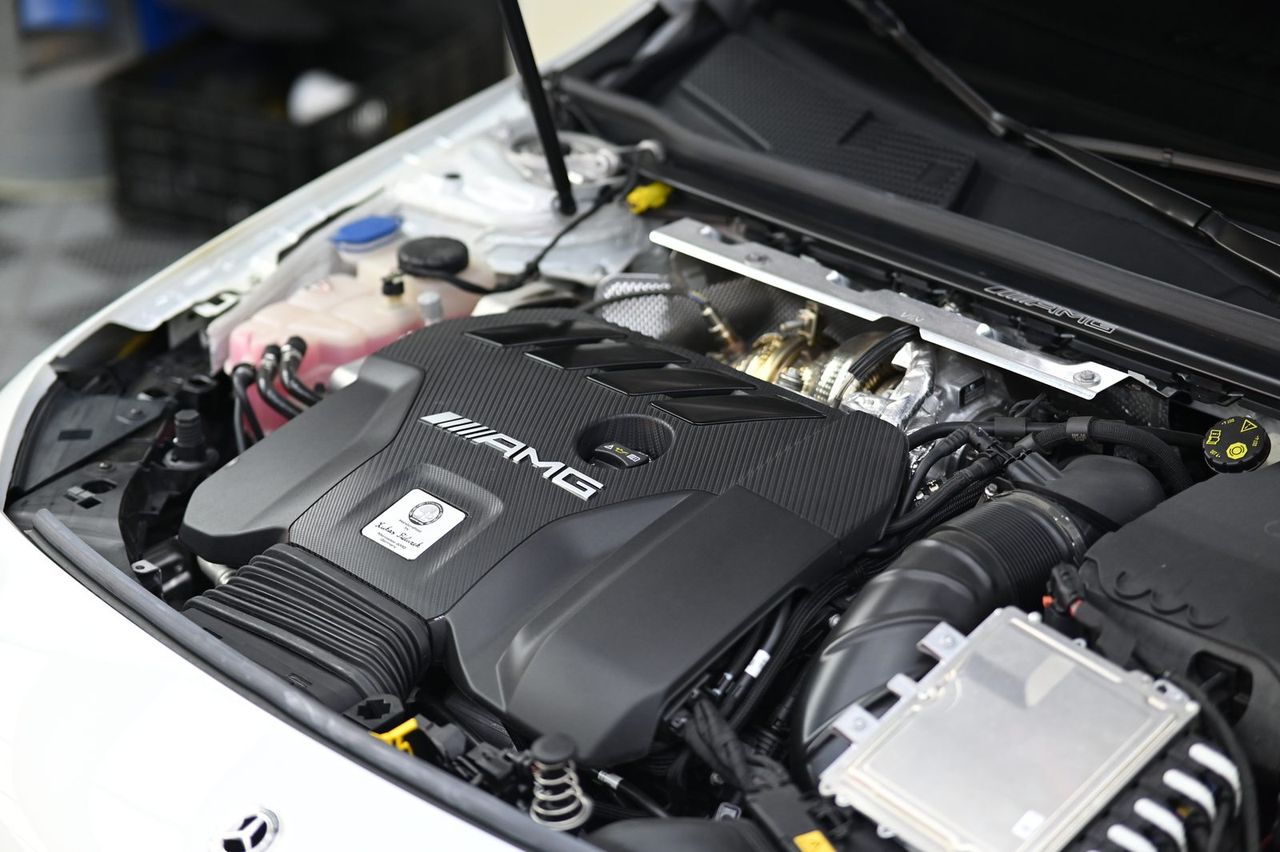 Mercedes-Benz A45 S 漆面鍍膜完工與細節實拍 第 7 張（共 7 張）——捷匠淡水旗艦店施工實錄