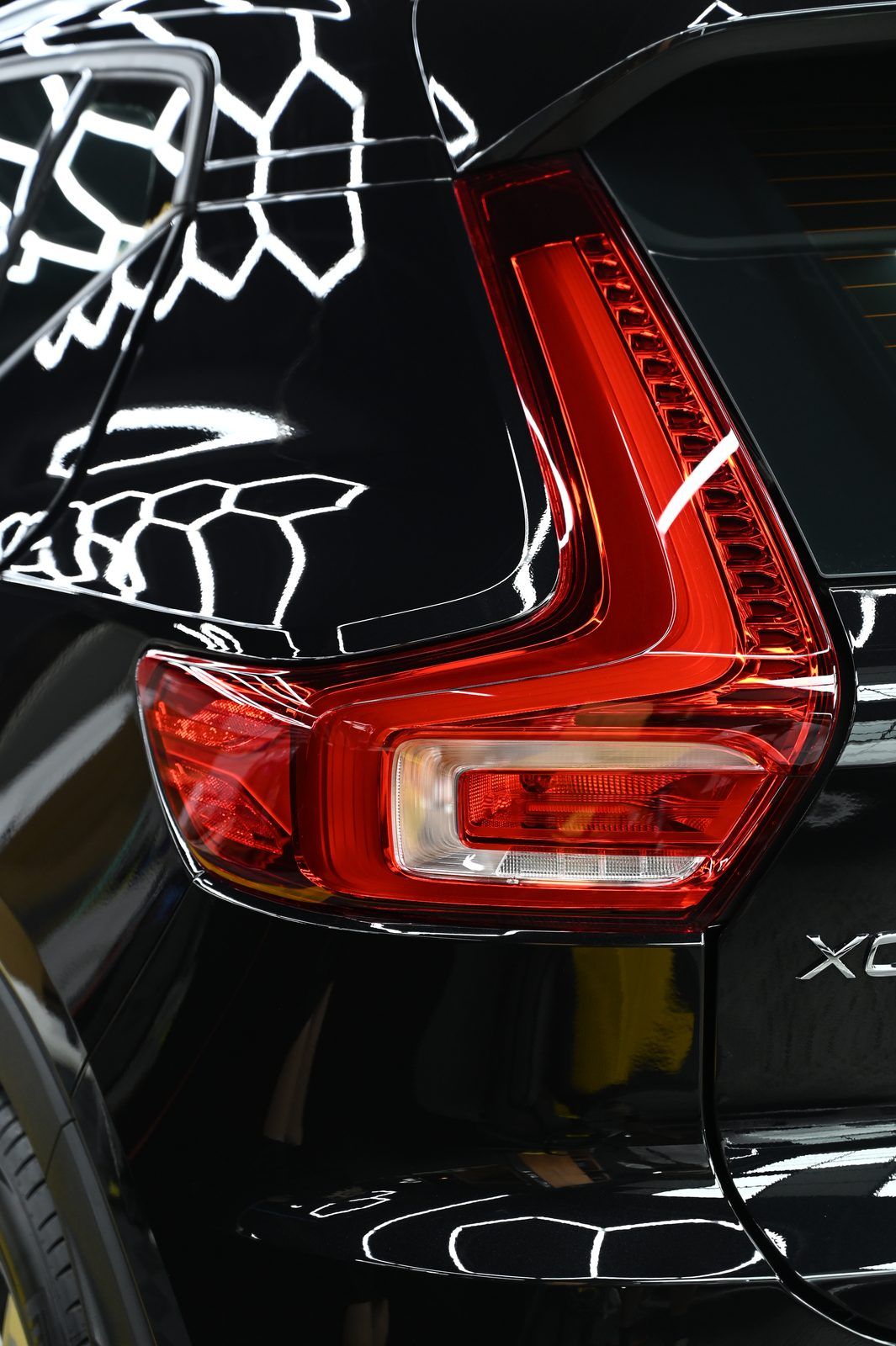 Volvo XC40 漆面鍍膜完工與細節實拍 第 3 張（共 7 張）——捷匠施工實錄