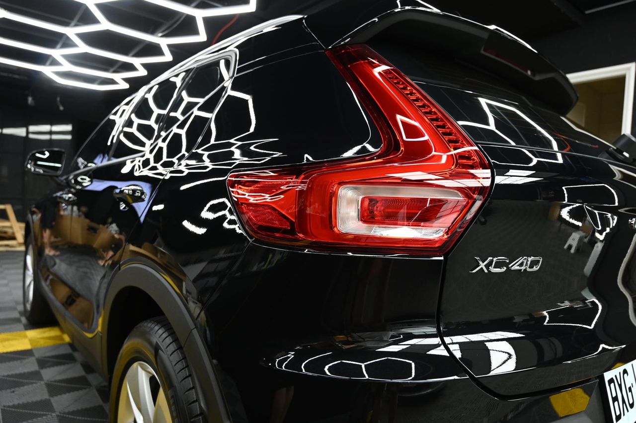 Volvo XC40 漆面鍍膜完工與細節實拍 第 4 張（共 7 張）——捷匠施工實錄