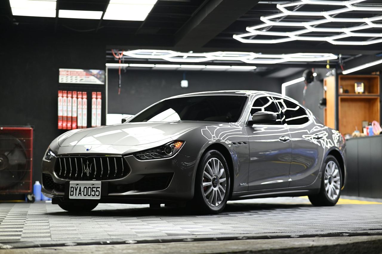 Maserati Ghibli 漆面鍍膜完工與細節實拍 第 3 張（共 7 張）——捷匠淡水旗艦店施工實錄