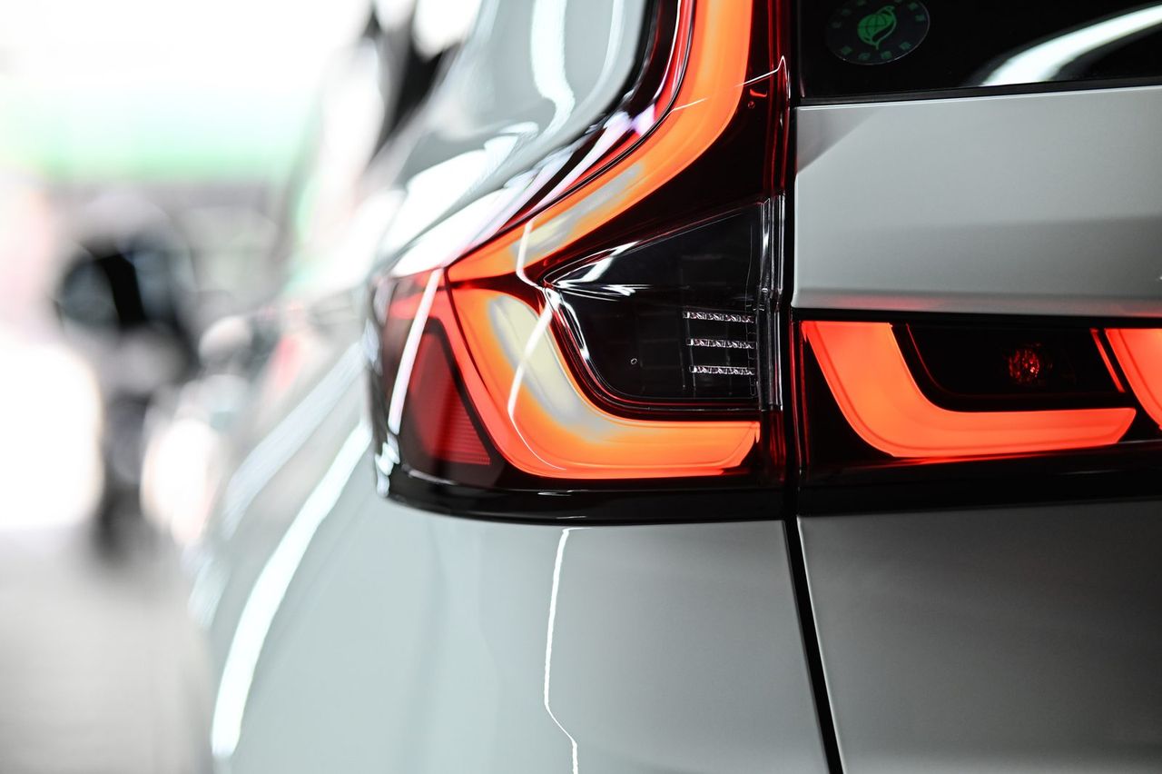 Honda CR-V 拋光與鍍膜完工與細節實拍 第 4 張（共 7 張）——捷匠北投店施工實錄