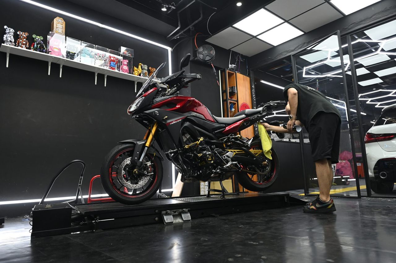 Yamaha MT-09 機車美容完工與細節實拍 第 2 張（共 7 張）——捷匠淡水旗艦店施工實錄