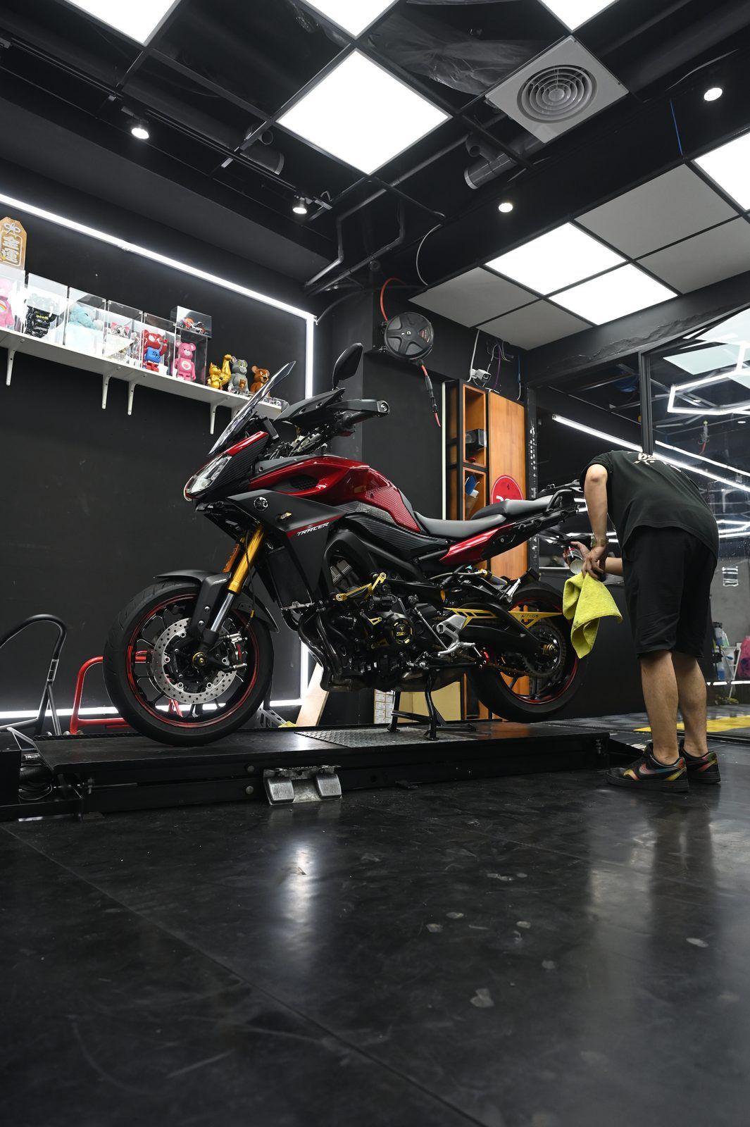 Yamaha MT-09 機車美容完工與細節實拍 第 7 張（共 7 張）——捷匠淡水旗艦店施工實錄