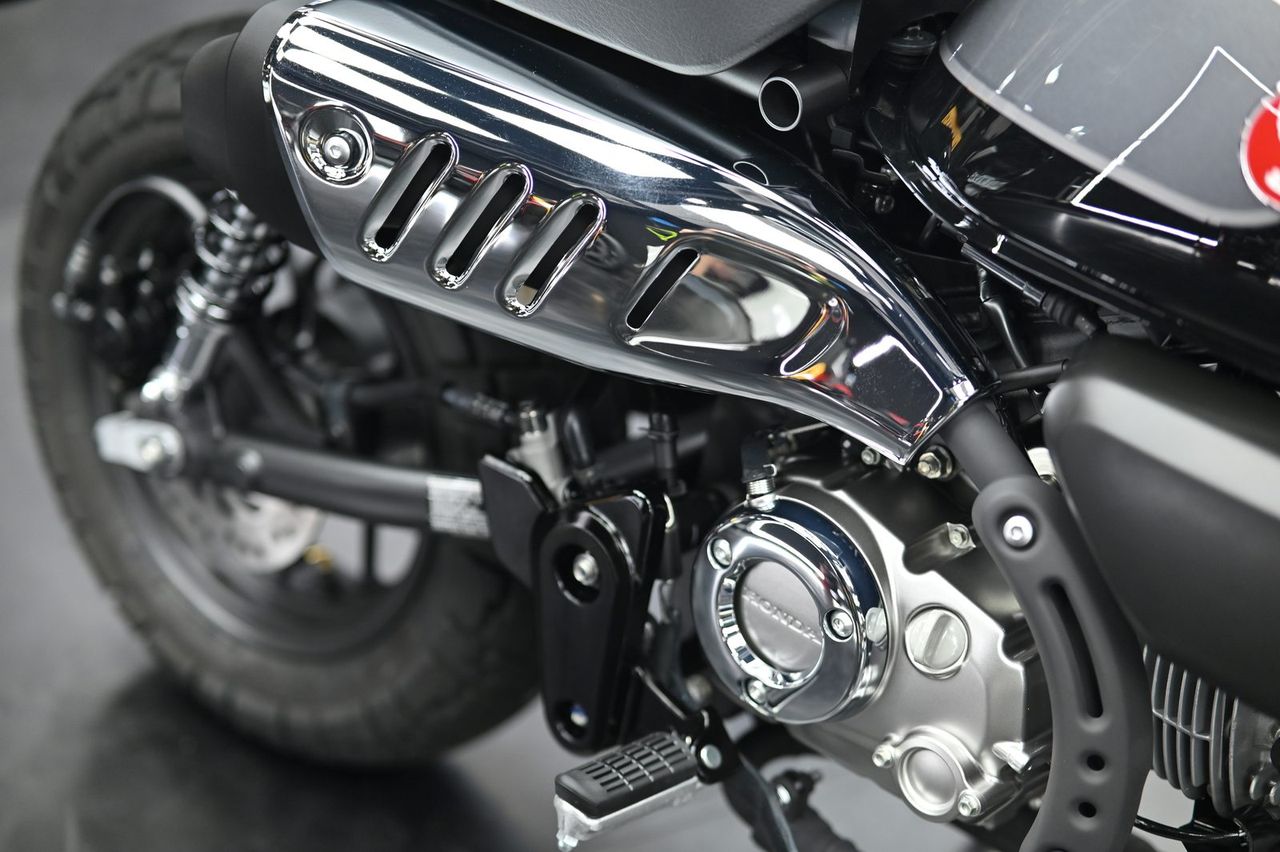 Honda Monkey 機車美容完工與細節實拍 第 4 張（共 7 張）——捷匠淡水旗艦店施工實錄
