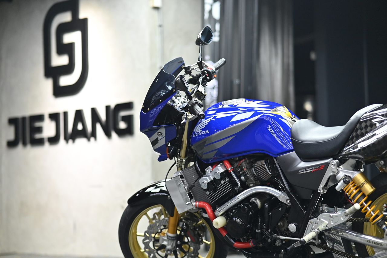 Honda 機車美容完工與細節實拍 第 6 張（共 7 張）——捷匠淡水旗艦店施工實錄