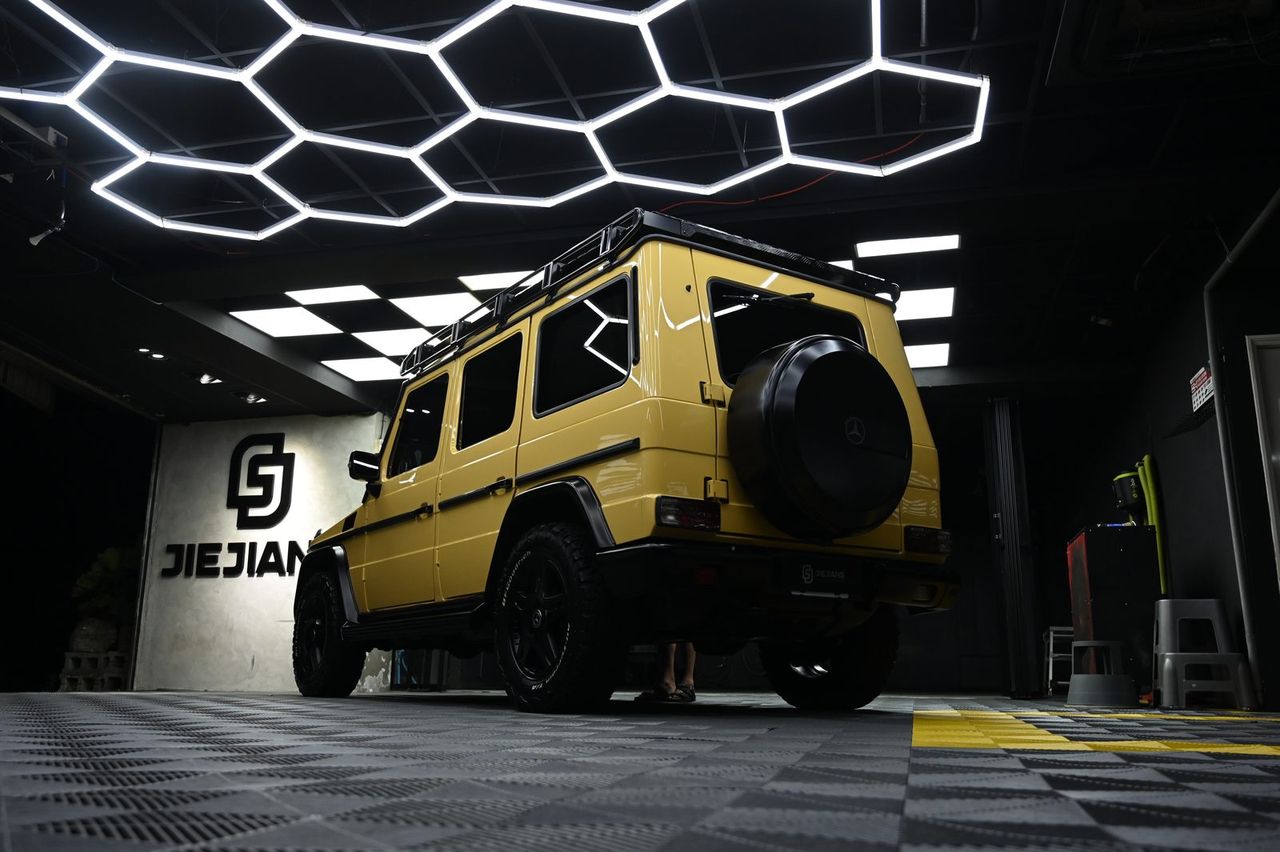 Mercedes-Benz G-Class 洗車打蠟完工與細節實拍 第 5 張（共 7 張）——捷匠淡水旗艦店施工實錄