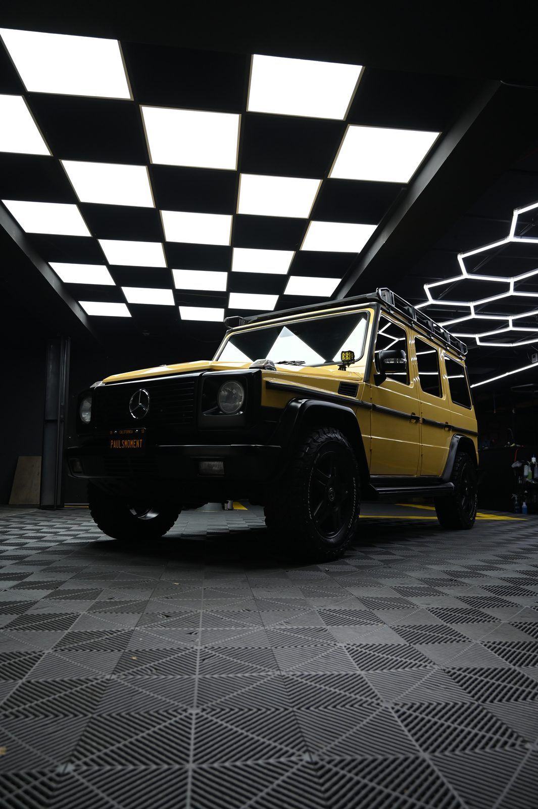 Mercedes-Benz G-Class 洗車打蠟完工與細節實拍 第 6 張（共 7 張）——捷匠淡水旗艦店施工實錄