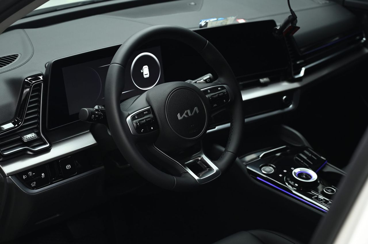 Kia Sportage 漆面鍍膜完工與細節實拍 第 6 張（共 7 張）——捷匠北投店施工實錄